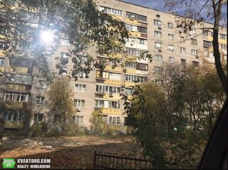 Sell 3-room apartment. Киев,  Семашко — photo 1