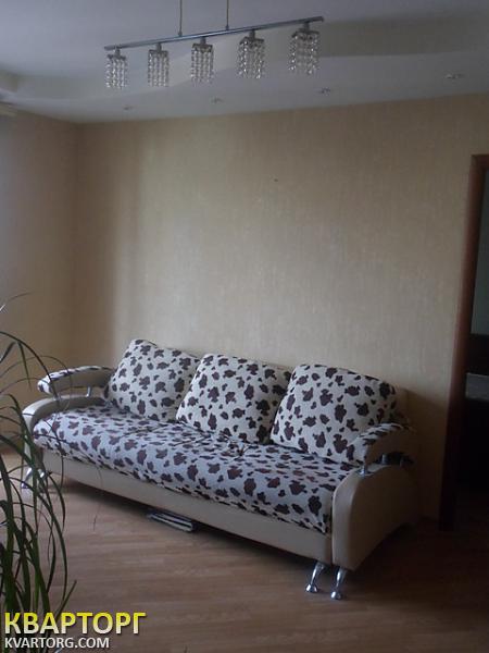 Rent out 2-room apartment. Киев,  Гончара — photo 2