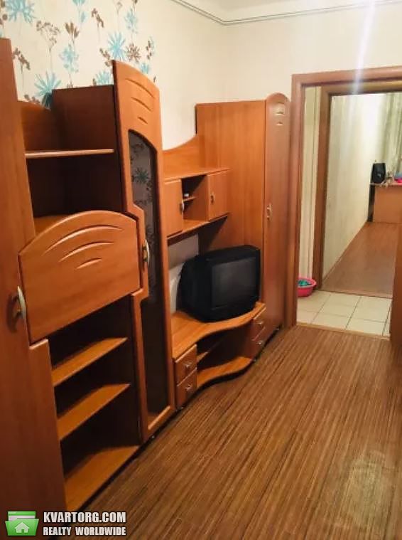 Rent out 2-room apartment. Киев,  Антонова — photo 6