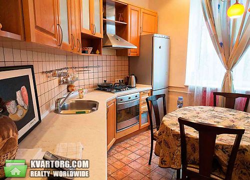 Rent out 3-room apartment. Киев, Мирного Панаса — photo 1