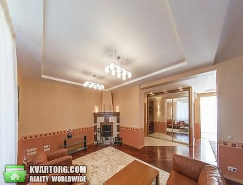 Sell 4-room apartment. Киев,  Франко — photo 1