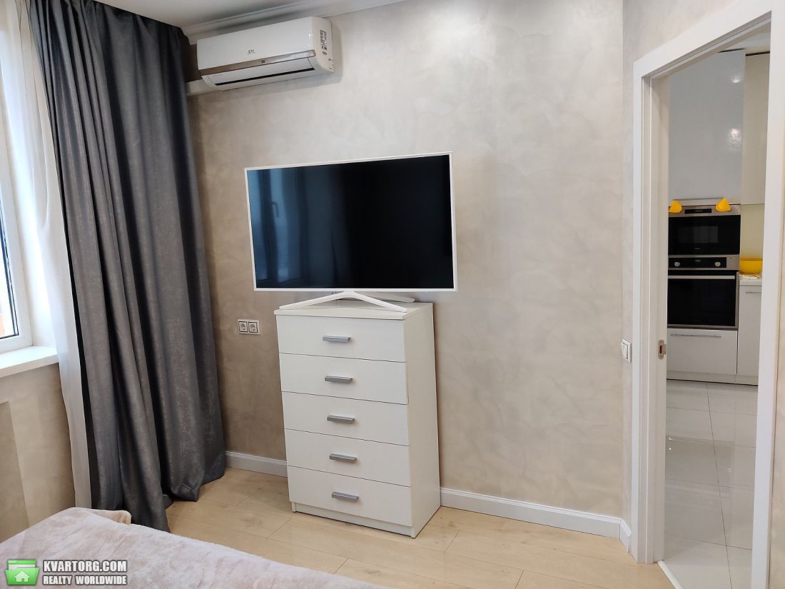 Sell 1-room apartment. Киев,  Теремковская — photo 6