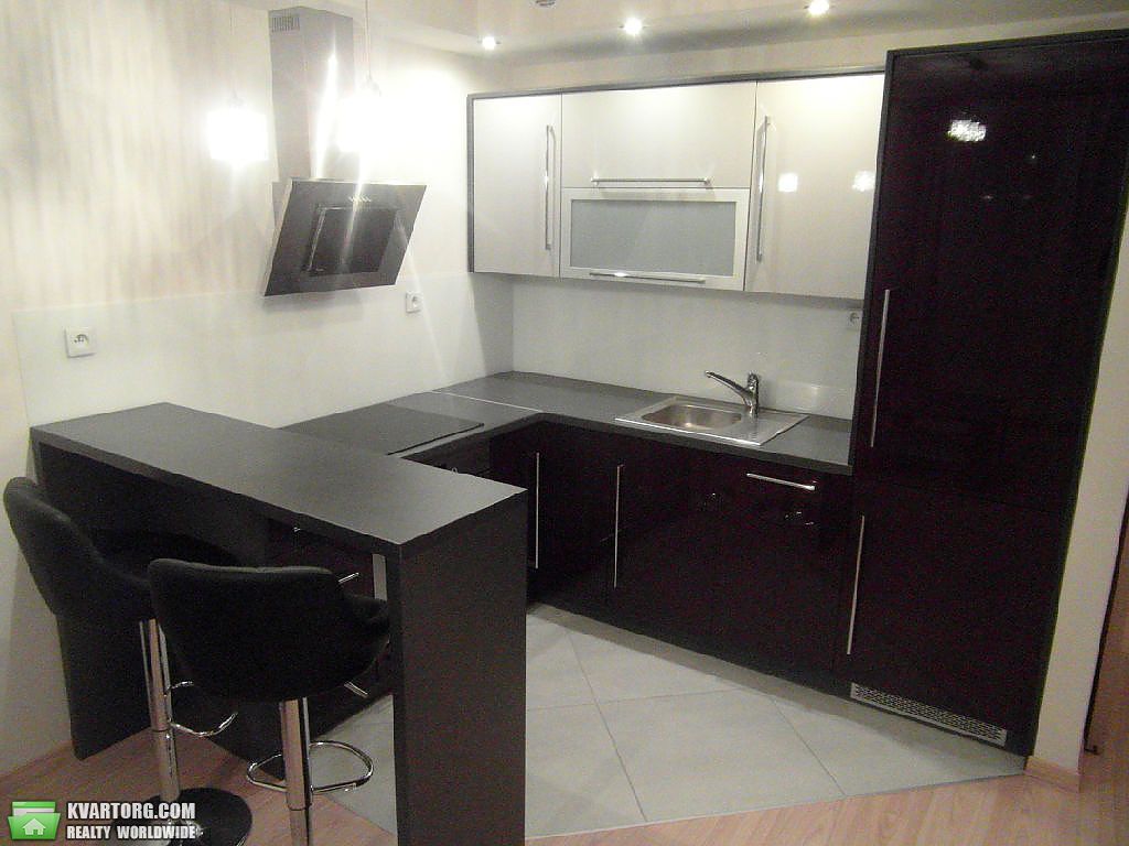 Rent out 1-room apartment. Харьков, мира — photo 4