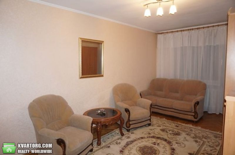 Sell 3-room apartment. Киев,  Щорса — photo 3