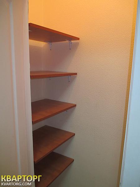 Rent out office. Киев, Струтинского — photo 8