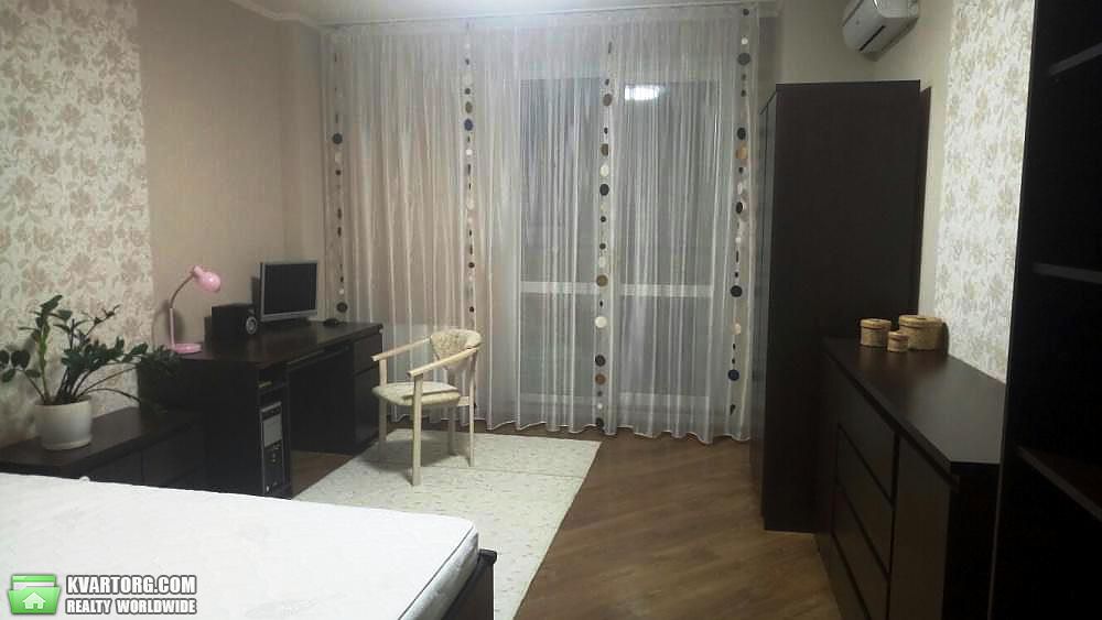 Sell 1-room apartment. Киев,  Комарова — photo 4