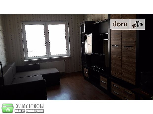 Rent out 1-room apartment. Киев, Русовой Софии — photo 3