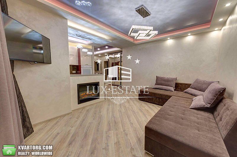 Rent out 2-room apartment. Киев,  Леси Украинки бул — photo 2