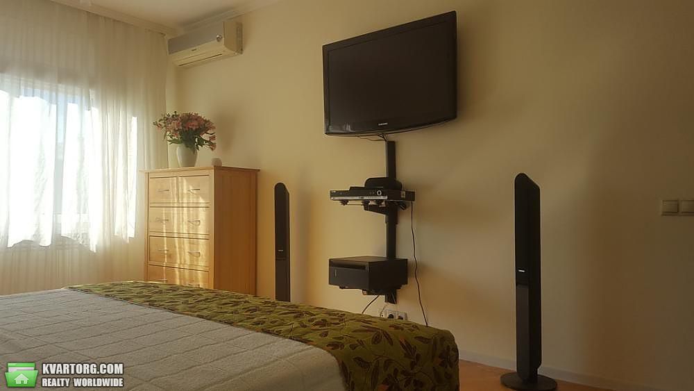 Rent out 2-room apartment. Киев,  Бастионный пер — photo 7