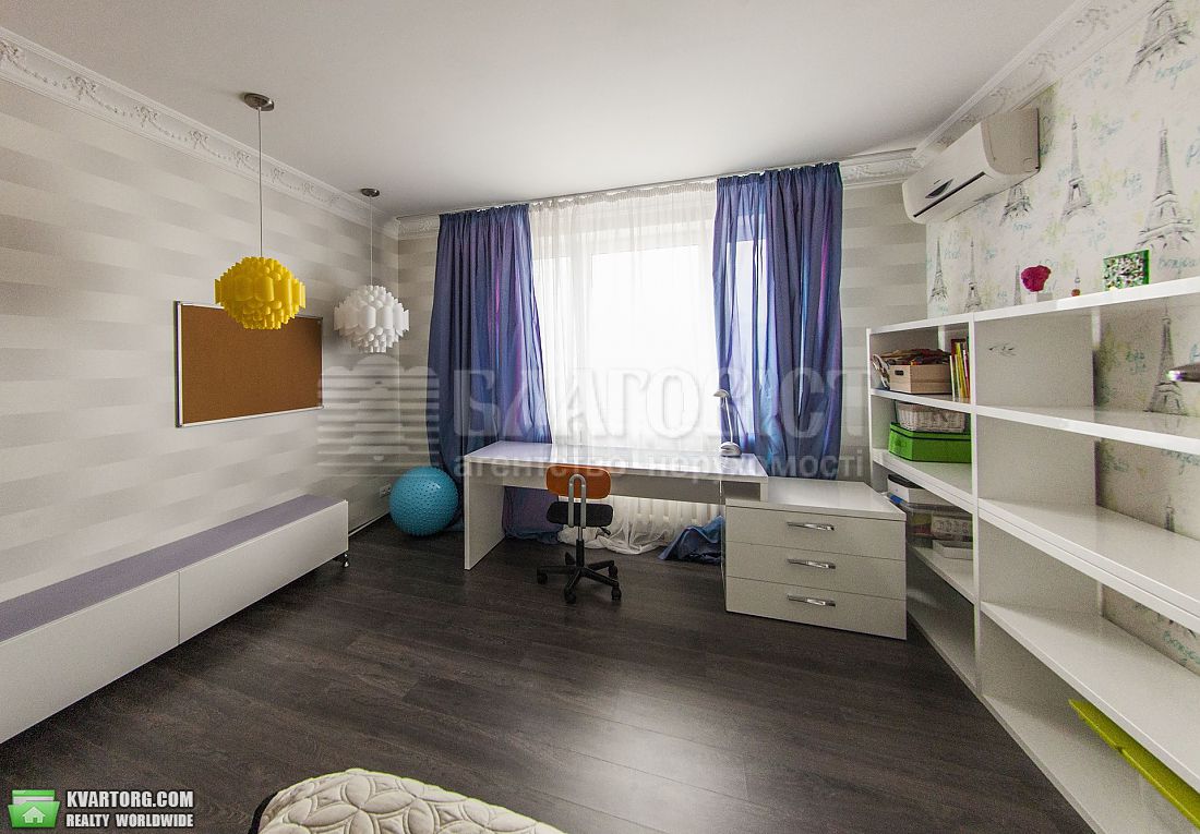 Rent out 3-room apartment. Киев,  Татарская — photo 9