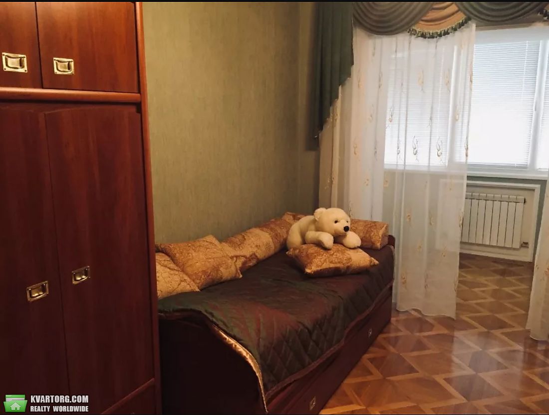 Rent out 3-room apartment. Киев,  Княжий Затон — photo 6
