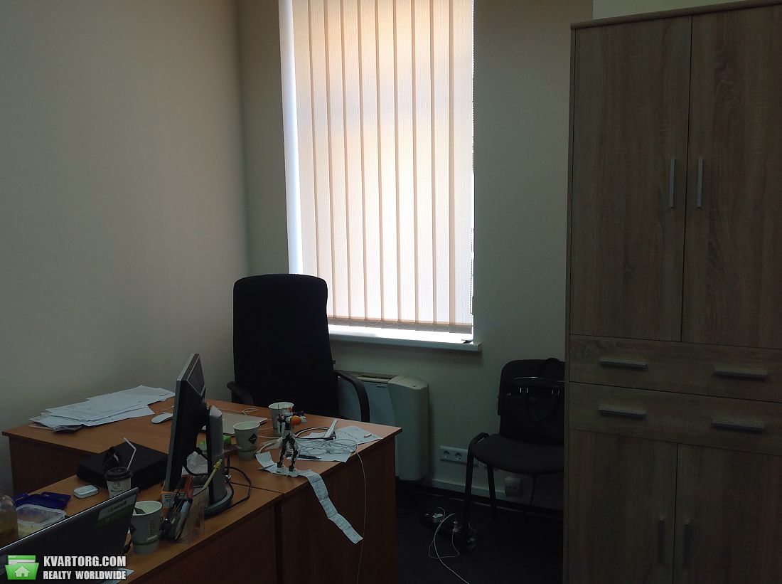 Rent out office. Киев,  Жилянская — photo 2