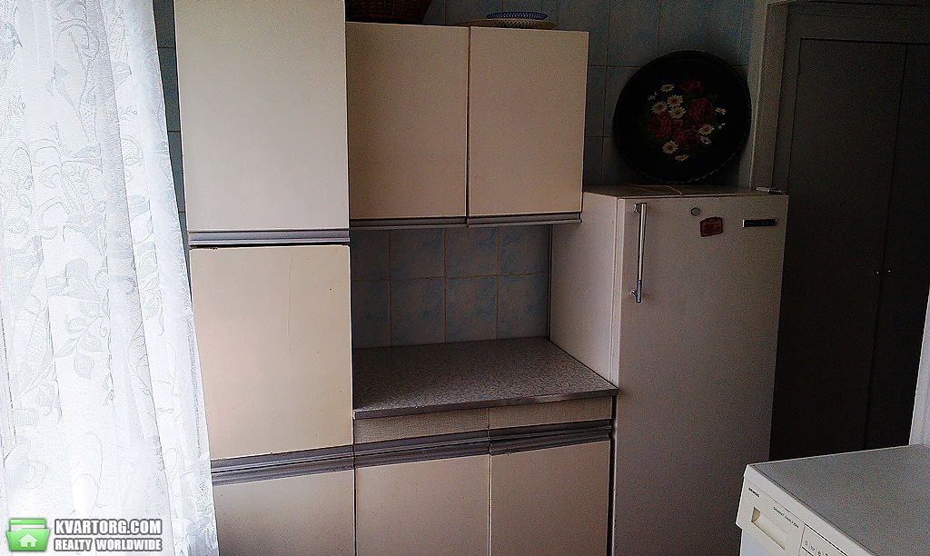 Sell 2-room apartment. Киев,  Салютная — photo 6