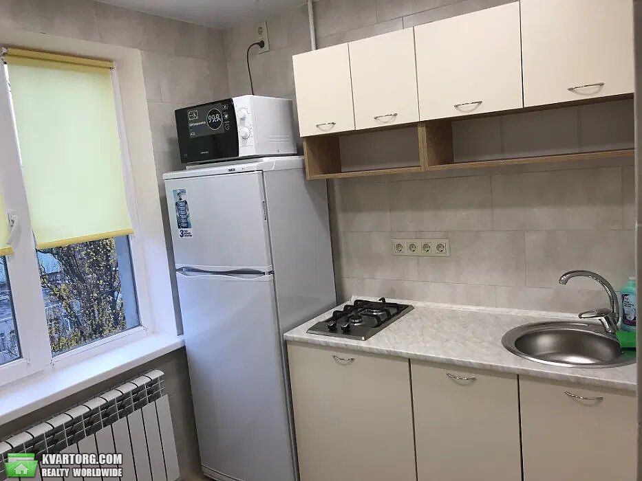 Rent out 2-room apartment. Киев,  Бойченко — photo 4