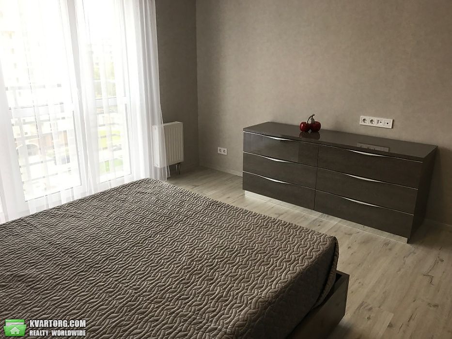 Rent out 2-room apartment. Киев,  Метрологическая — photo 7
