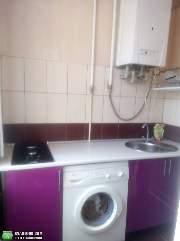 Rent out 2-room apartment. Одесса, Дегтярная — photo 1