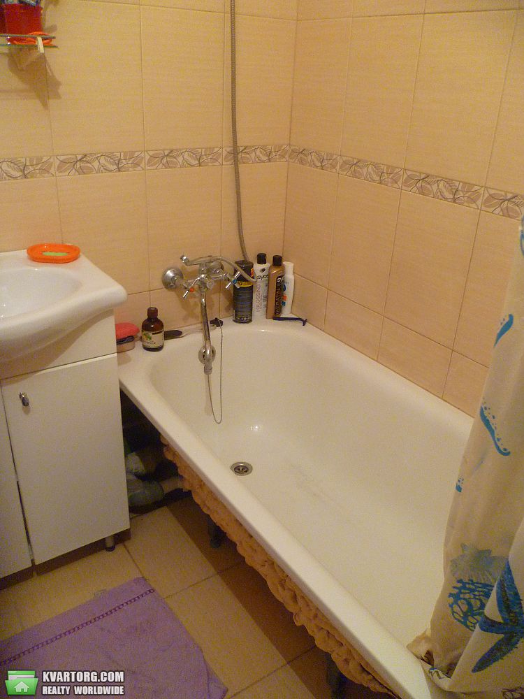Sell 3-room apartment. Киев,  Приречная — photo 9