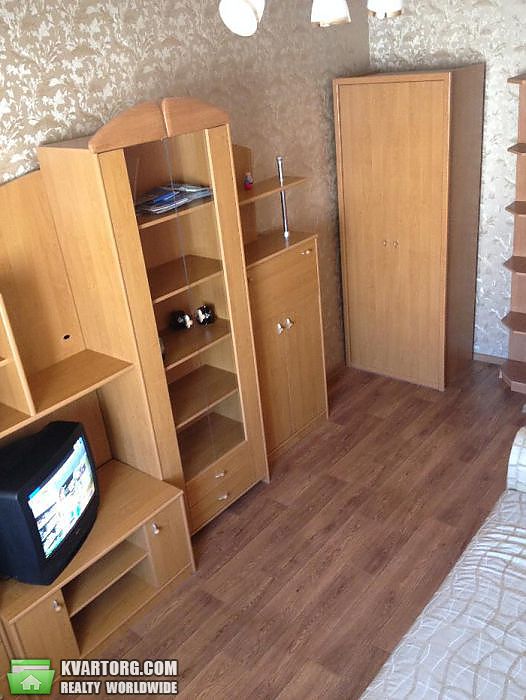 Sell 1-room apartment. Киев,  Милославская — photo 1