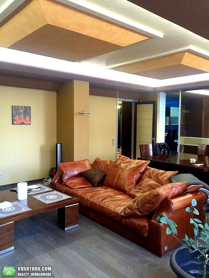 Sell 2-room apartment. Днепропетровск, Чекмарева — photo 2