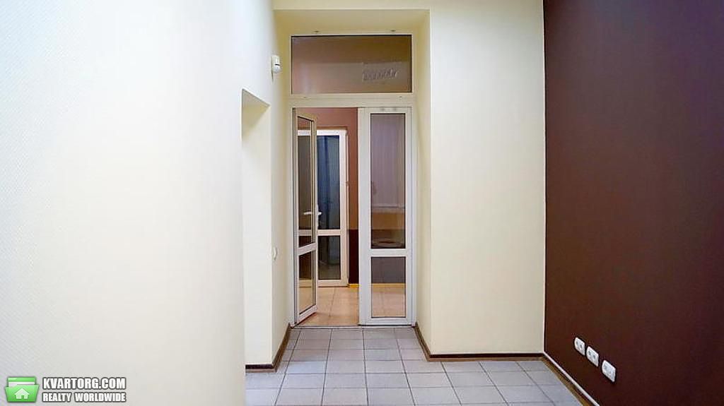 Rent out 5-room apartment. Киев,  Богдана Хмельницкого — photo 8