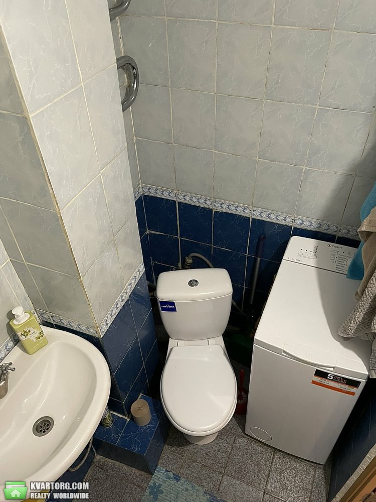 Sell 3-room apartment. Киев,  Курчатова — photo 9