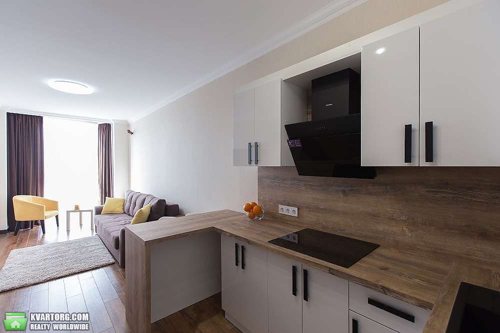Sell 2-room apartment. Киев,  Драгоманова — photo 4