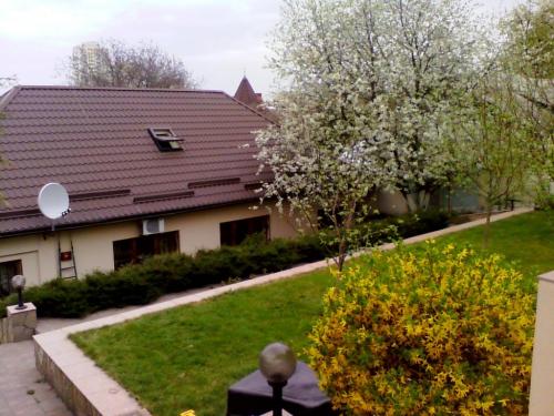 Sell house. Киев, Листопадная — photo 3