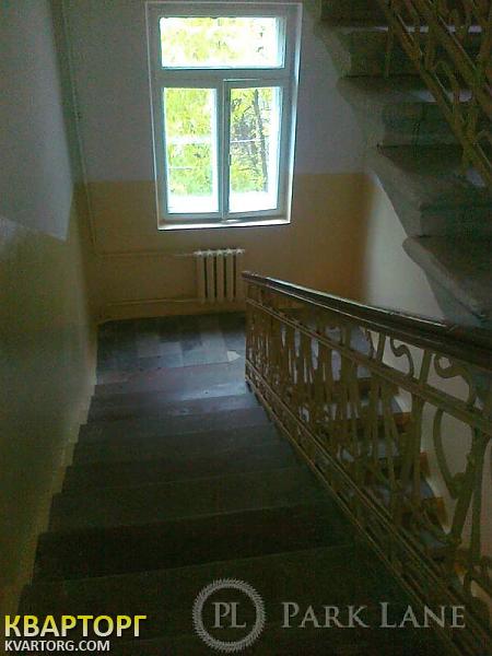 Sell 2-room apartment. Киев,  Чапаева — photo 3