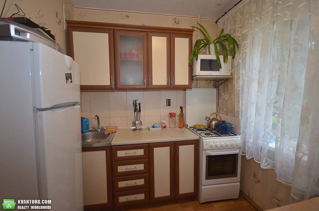 Sell 2-room apartment. Киев,  Симиренко — photo 8