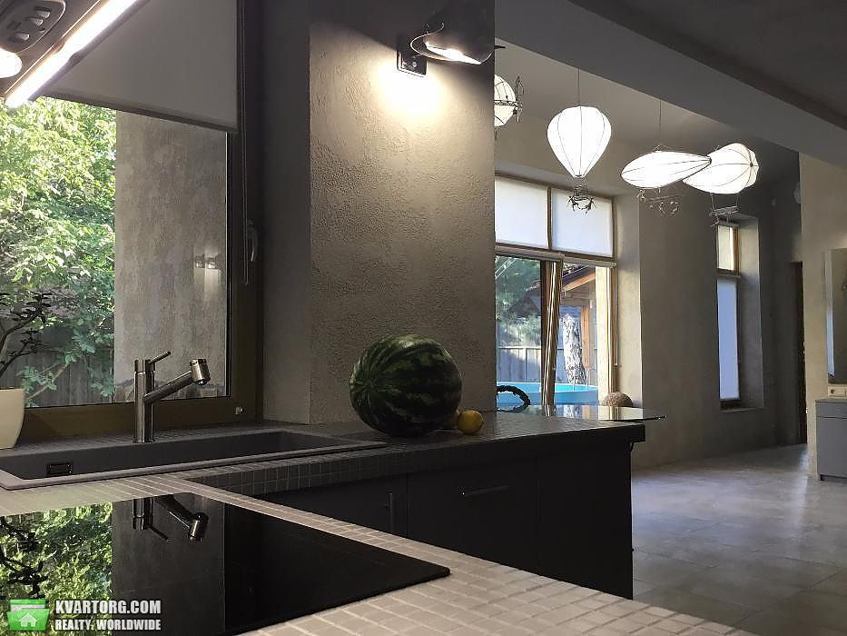 Rent out house. Киев,  Богатырская — photo 10