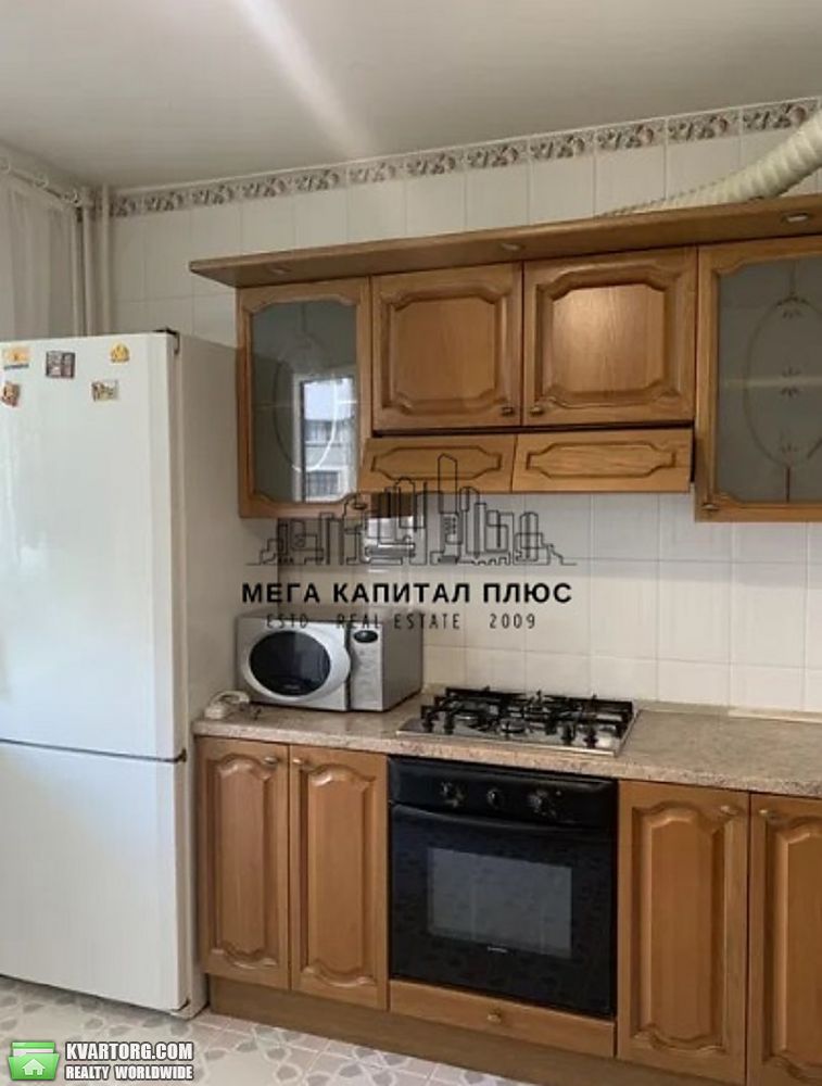 Rent out 1-room apartment. Киев,  Сечевых Стрельцов — photo 1
