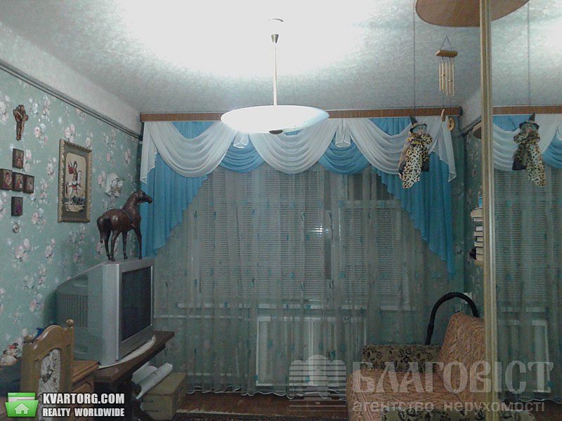 Sell 2-room apartment. Киев,  Гашека — photo 1