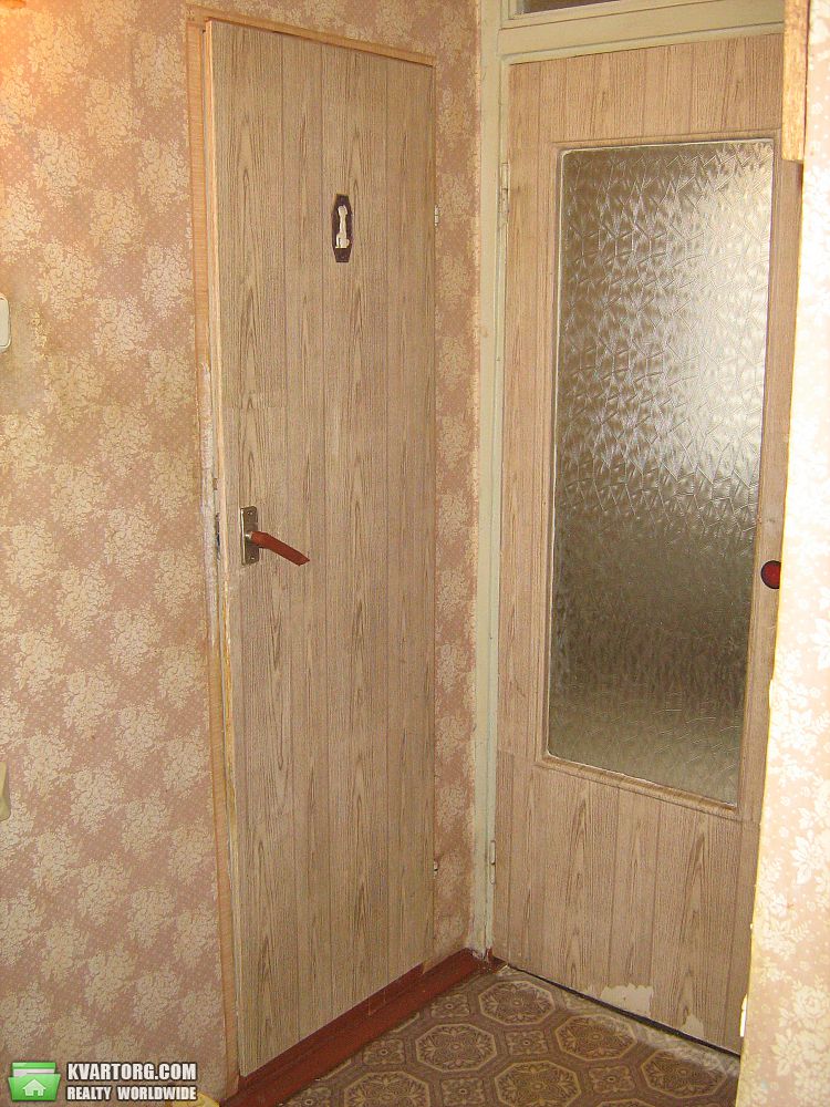 Rent out 2-room apartment. Киев,  Милославская — photo 7