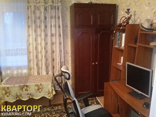 Rent out 2-room apartment. Киев, Русановский б-р — photo 4