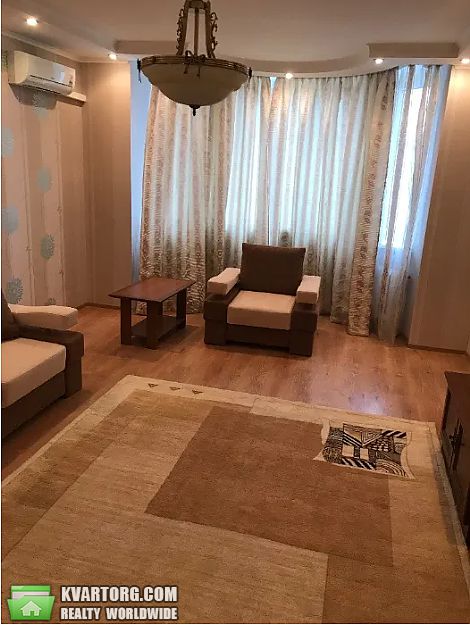 Rent out 1-room apartment. Киев,  Срибнокильская — photo 1