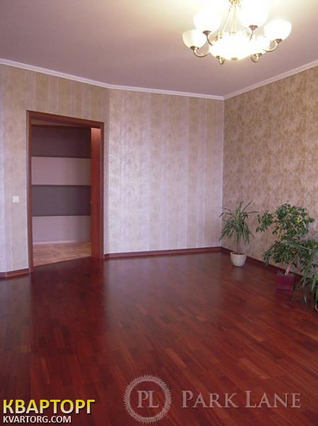 Sell 3-room apartment. Киев,  Бажана — photo 1
