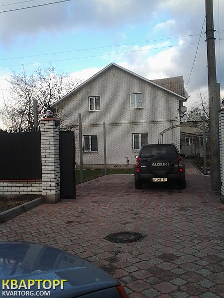 Rent out house. Киев,  Макаренко — photo 1