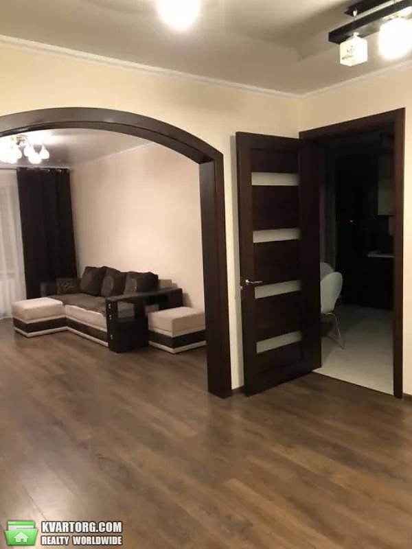 Rent out 3-room apartment. Киев,  Григоренко пр — photo 1