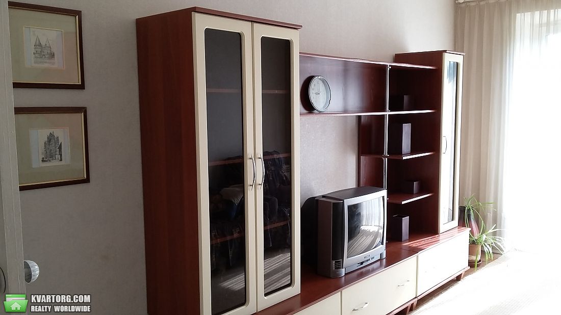 Sell 3-room apartment. Киев,  Щербакова — photo 2