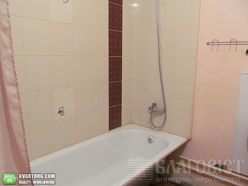 Sell 3-room apartment. Киев,  Урловская — photo 7