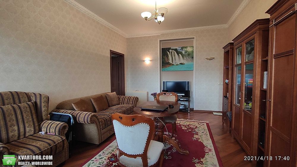 Sell 2-room apartment. Киев,  Липская — photo 2