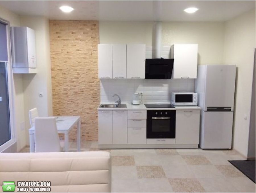 Rent out 2-room apartment. Киев,  Волошковая — photo 5