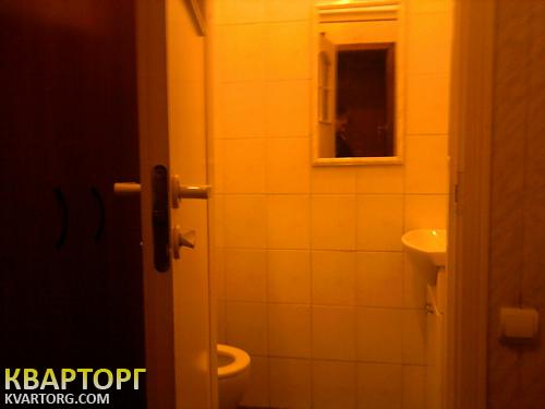 Rent out office. Киев, Межигорская ул. — photo 10