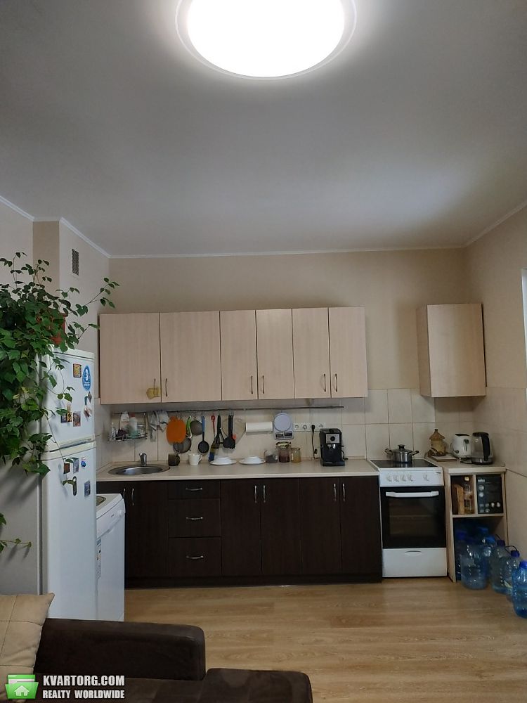 Sell 2-room apartment. Киев, Максименко — photo 2