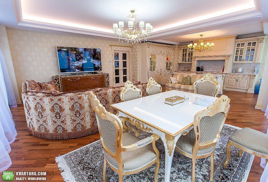 Sell 4-room apartment. Днепропетровск, Набережна Ленина — photo 2