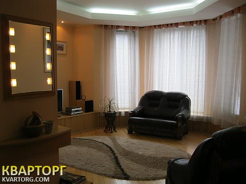Rent out house. Киев, Бударина — photo 1