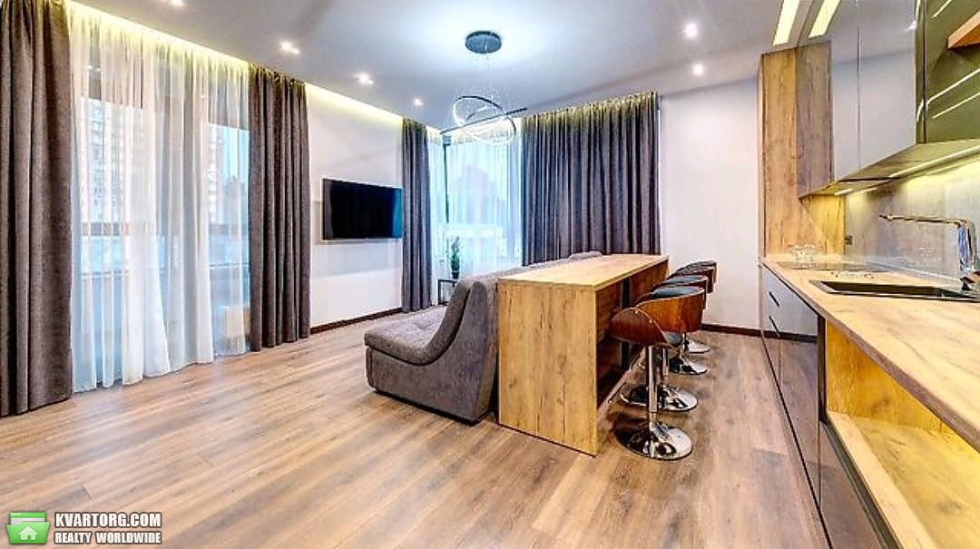 Rent out 3-room apartment. Киев, деловая — photo 2
