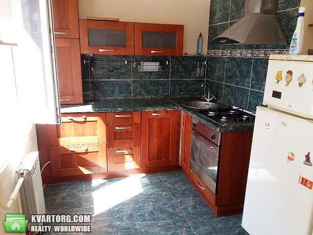 Rent out 2-room apartment. Киев,  Озерная — photo 1