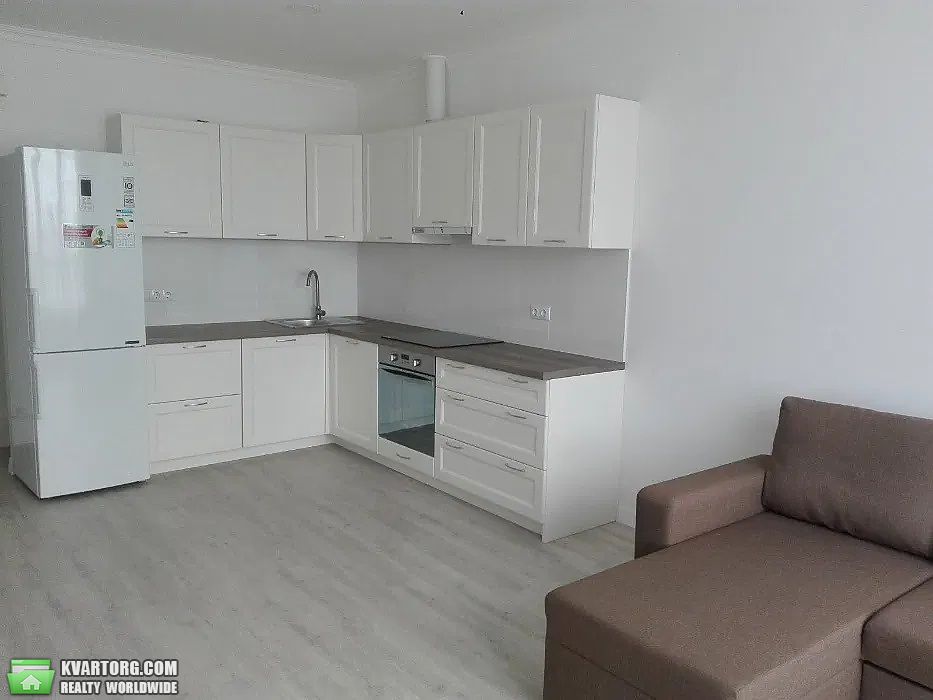 Sell 1-room apartment. Киев,  Соломенская — photo 1
