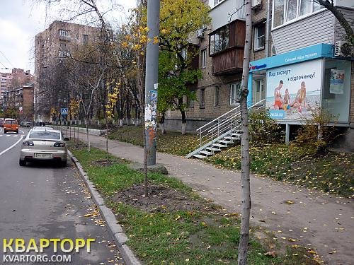 Rent out shop. Киев, ул.Артема. — photo 1